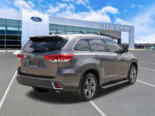2018 Toyota Highlander Limited Platinum