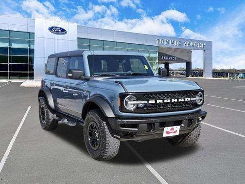 Azure Gray Metallic 2023 Ford Bronco Wildtrak