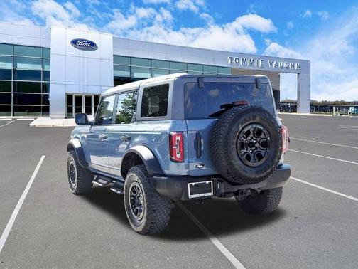 Azure Gray Metallic 2023 Ford Bronco Wildtrak