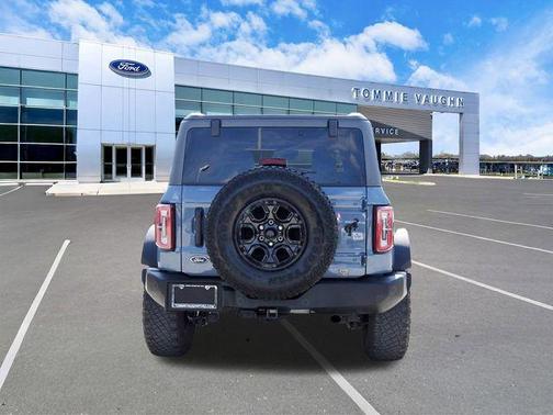 Azure Gray Metallic 2023 Ford Bronco Wildtrak