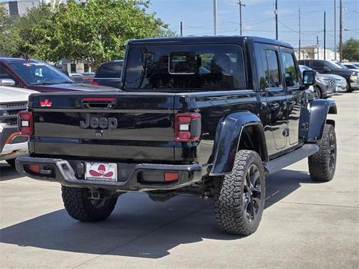 2022 Jeep Gladiator Overland