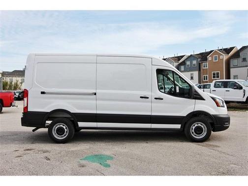 2026 Ford Transit-250 148 WB Medium Roof Cargo