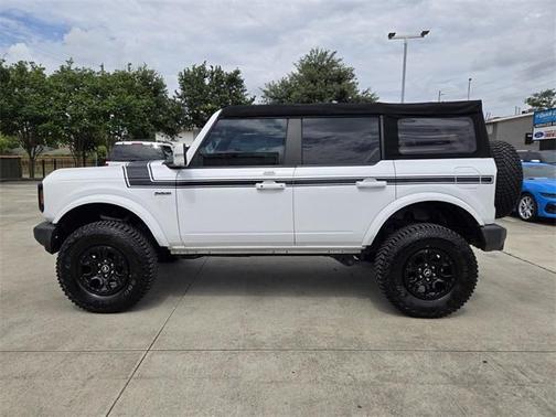 2022 Ford Bronco Outer Banks