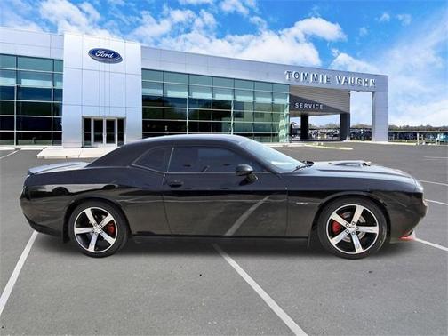 2015 Dodge Challenger R/T Shaker