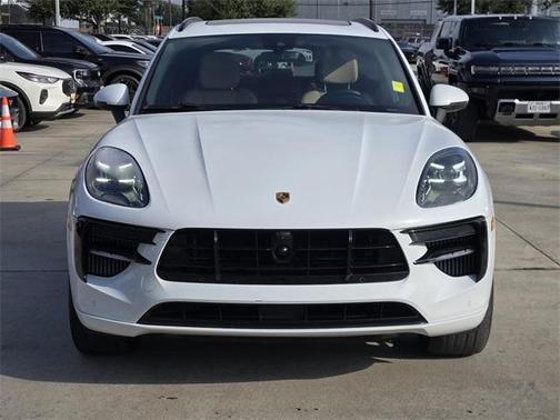 2020 Porsche Macan S