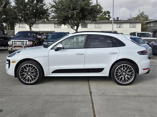 2020 Porsche Macan S