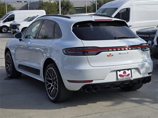 2020 Porsche Macan S