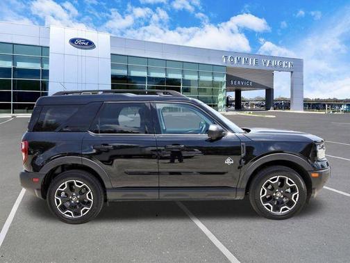 Shadow Black 2025 Ford Bronco Sport Outer Banks