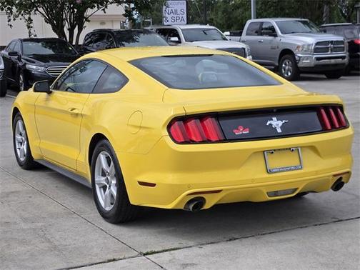 2017 Ford Mustang V6