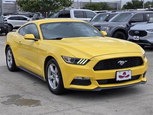 2017 Ford Mustang V6
