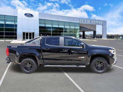 Black 2017 Chevrolet Colorado Z71