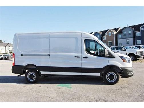 2026 Ford Transit-250 148 WB Medium Roof Cargo