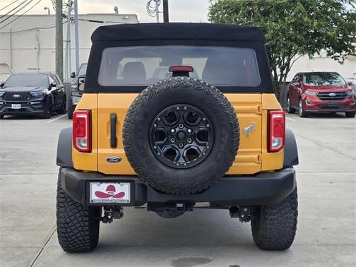 2022 Ford Bronco Base