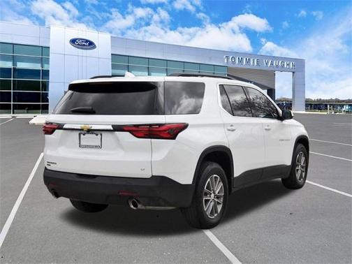 2024 Chevrolet Traverse Limited LT Cloth