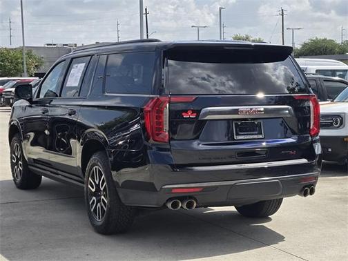 2024 GMC Yukon XL AT4