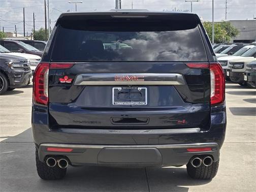 2024 GMC Yukon XL AT4