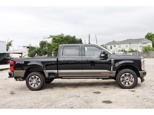 Agate Black Metallic 2026 Ford F-250 King Ranch
