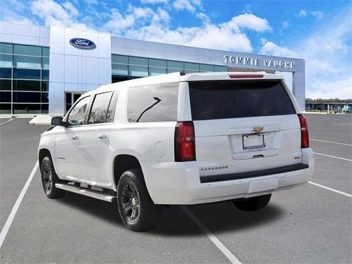 2016 Chevrolet Suburban LT