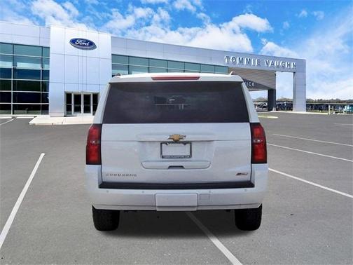 2016 Chevrolet Suburban LT