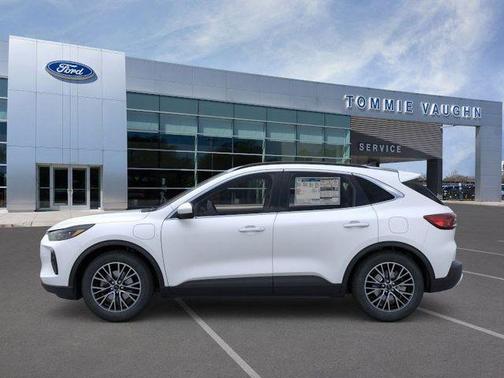 Star White 2025 Ford Escape PHEV