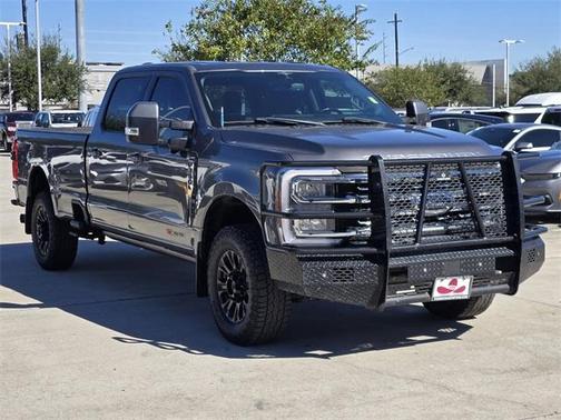 2023 Ford F-350 Lariat Super Duty