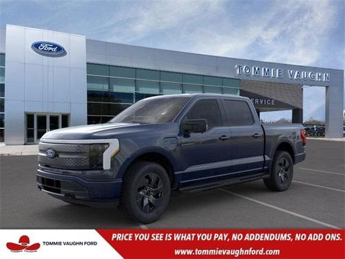 2025 Ford F-150 Lightning Flash