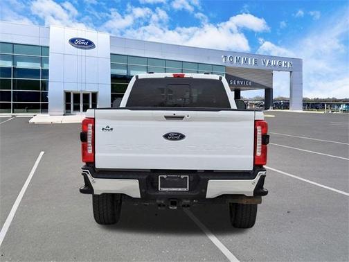 2024 Ford F-350 Lariat Super Duty