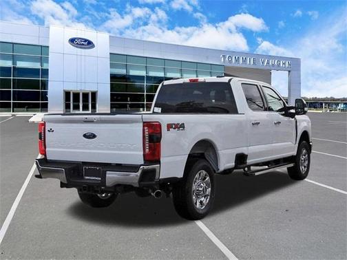 2026 Ford F-350 Lariat Super Duty