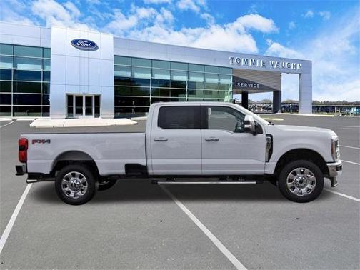 2026 Ford F-350 Lariat Super Duty