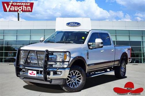 Photo 1 of 31 of 2017 Ford F-250 Lariat