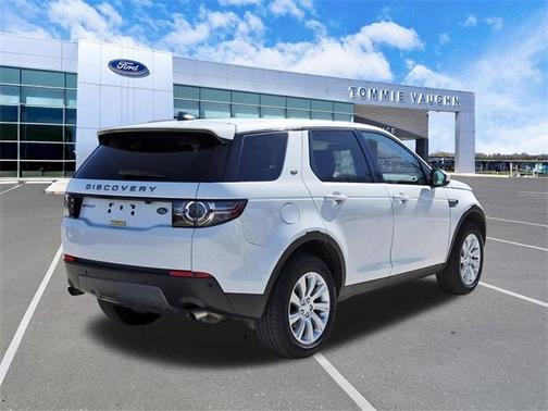 2017 Land Rover Discovery Sport SE