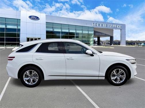 2022 Genesis GV70 2.5T