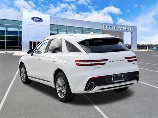 2022 Genesis GV70 2.5T