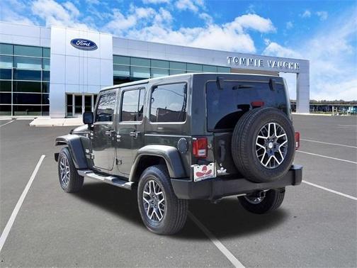2015 Jeep Wrangler Unlimited Sahara