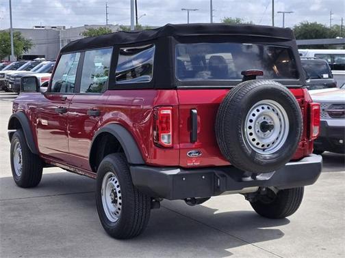 2021 Ford Bronco Base