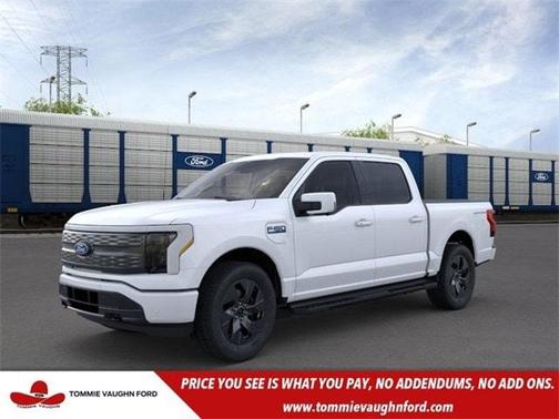 2025 Ford F-150 Lightning LARIAT