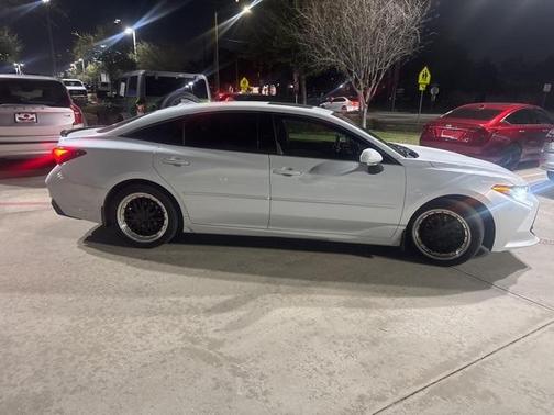 2020 Toyota Avalon Limited