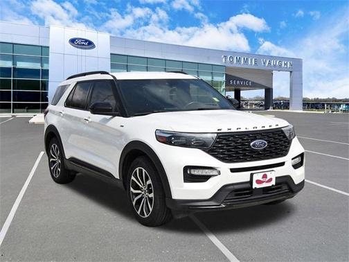 2023 Ford Explorer ST-Line