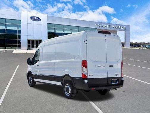 2026 Ford Transit-250 148 WB Medium Roof Cargo