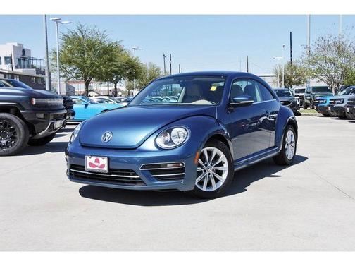 2019 Volkswagen Beetle 2.0T SE