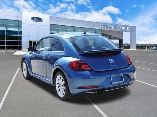 2019 Volkswagen Beetle 2.0T SE