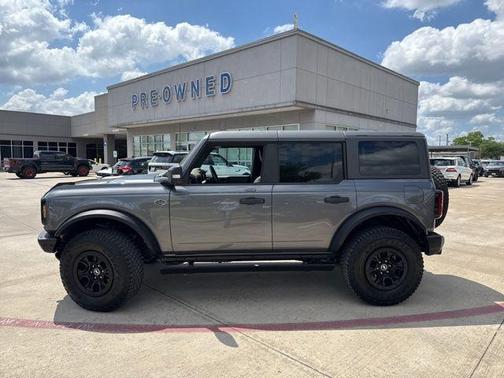 Carbonized Gray Metallic 2023 Ford Bronco Wildtrak