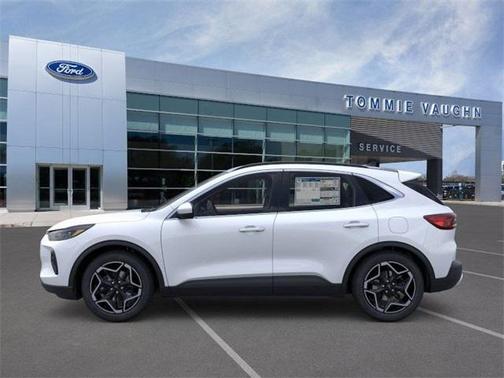 2026 Ford Escape Platinum