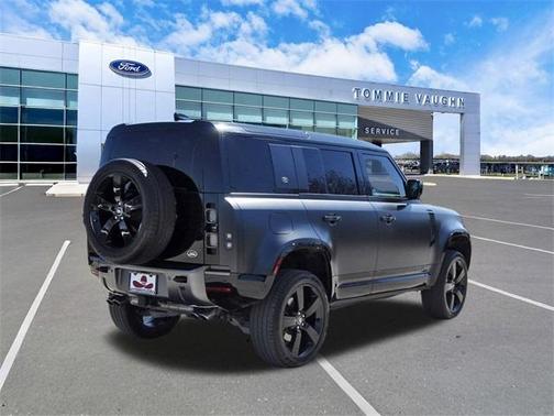 2023 Land Rover Defender 110