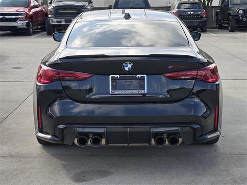 2025 BMW M4 CS