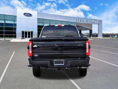 2026 Ford F-250 Platinum