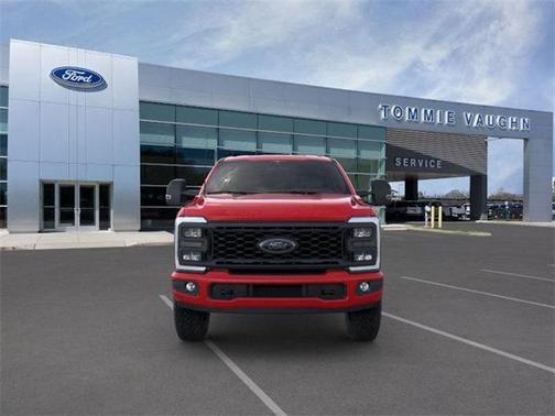 2025 Ford F-250 XLT