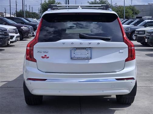 2024 Volvo XC90 Recharge Plug-In Hybrid T8 Plus 6 Passenger