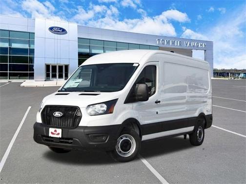 2026 Ford Transit-250 148 WB Medium Roof Cargo