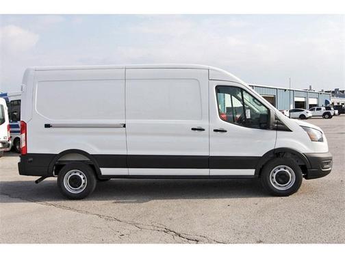 2026 Ford Transit-250 148 WB Medium Roof Cargo